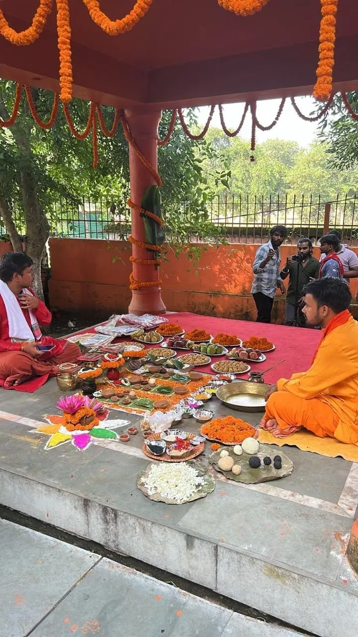 पितृपक्ष में ऑनलाइन पूजा का बढ़ा चलन, श्री मंदिर ऐप से दुनिया भर के श्रद्धालु जुड़े